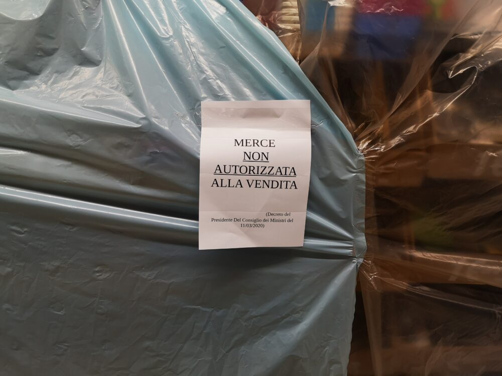 Foto di un supermercato a marzo 2020