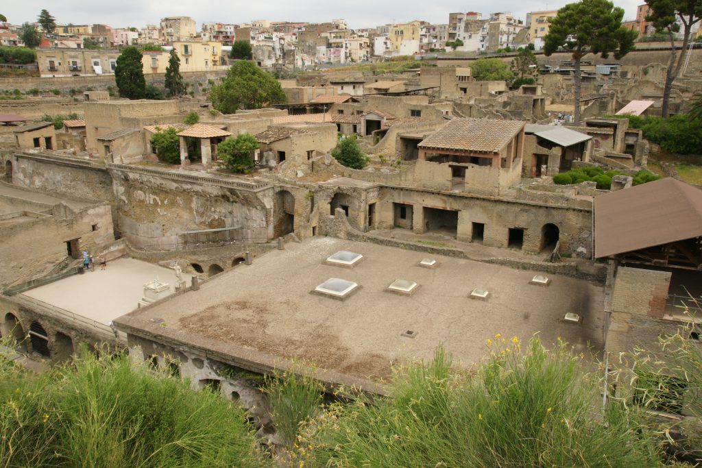 L'antica Ercolano a ridosso dell'abitato