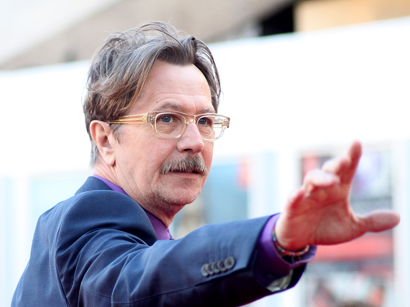 Gary_Oldman_at_the_London_premiere_of_Tinker_Tailor_Soldier_Spy
